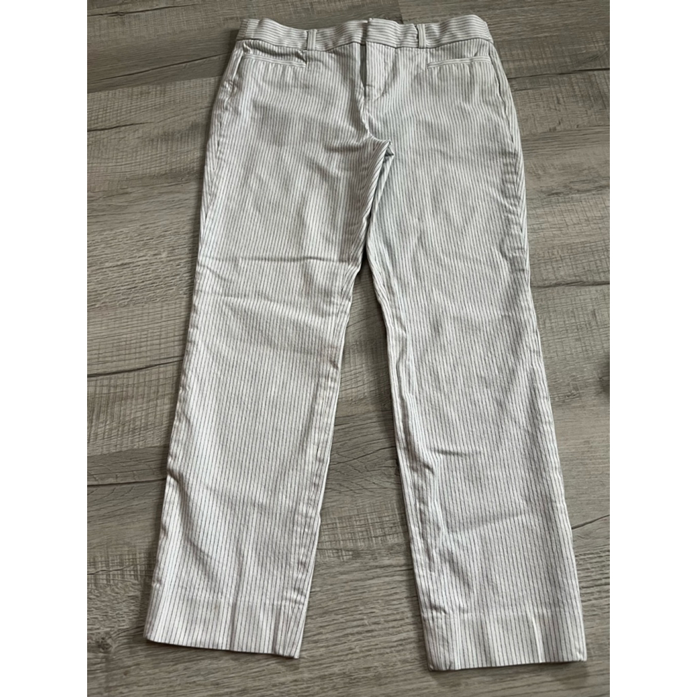 Banana Republic Factory Sloan striped cropped pants size 6 - Picture 2 of 10